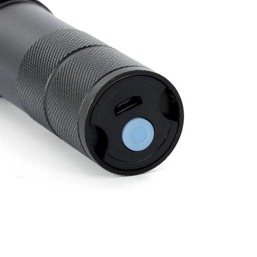 01397 Lanterna Metal Recarregável em São José do Rio Preto, SP por Public Gráfica e Brindes