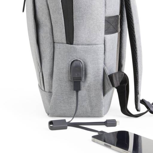 01353 Mochila de Nylon 21 Litros em São José do Rio Preto, SP por Public Gráfica e Brindes