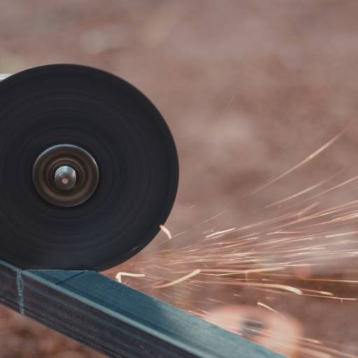 Maquita Para Corte Preciso – Aluguel de Equipamentos em Nova Lima