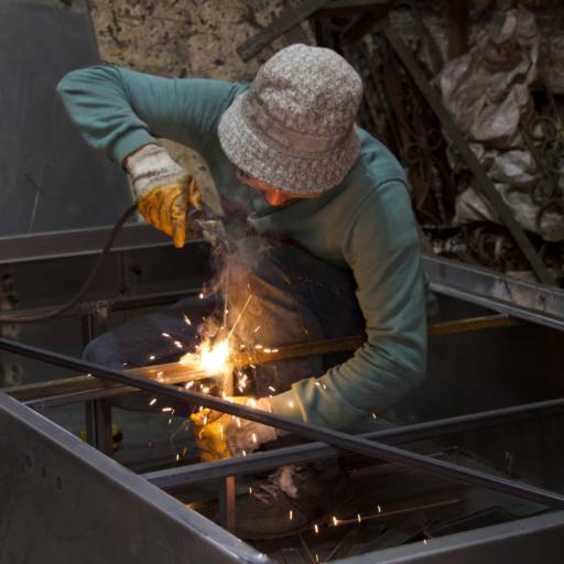 Soldas em Estrutura de Ferro – Serviço Profissional em Boituva SP