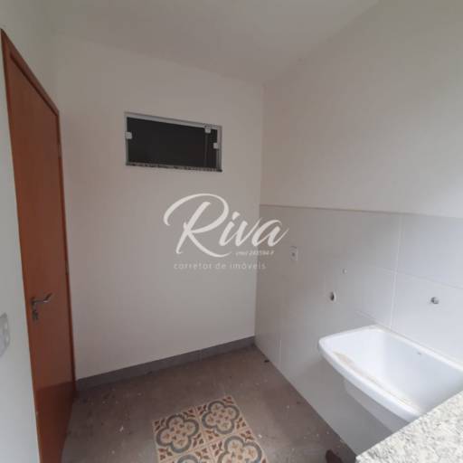 Casa à Venda no Jardim do Lago - Atibaia/SP por Riva Imóveis a Venda Atibaia