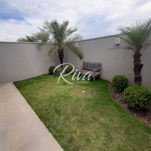 Casa à Venda no Jardim do Lago - Atibaia/SP por Riva Imóveis a Venda Atibaia