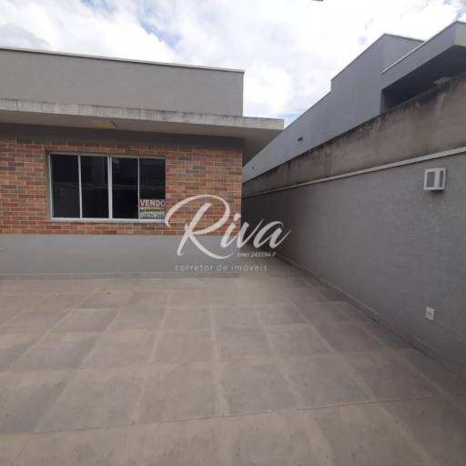 Casa à Venda no Jardim do Lago - Atibaia/SP por Riva Imóveis a Venda Atibaia