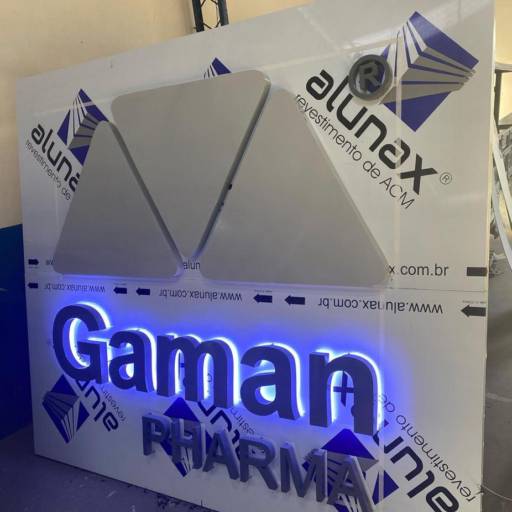 Luminoso - Destaque Iluminado para Sua Marca em São José dos Campos/SP por ACM Vale - Comunicação Visual e Estruturas Metálicas 