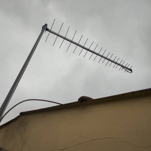 Antena Proeletronic 38 elementos instalada para dois pontos no bairro Vila Emília em Mauá em 05/01/2026