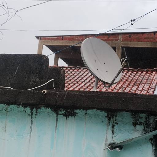 Antena Parabólica banda Ku StarOne C2 70w com LNB monoponto universal para um ponto com receptor Vivensi instalada no bairro jJardim Zaira Mauá em 30/01/2026