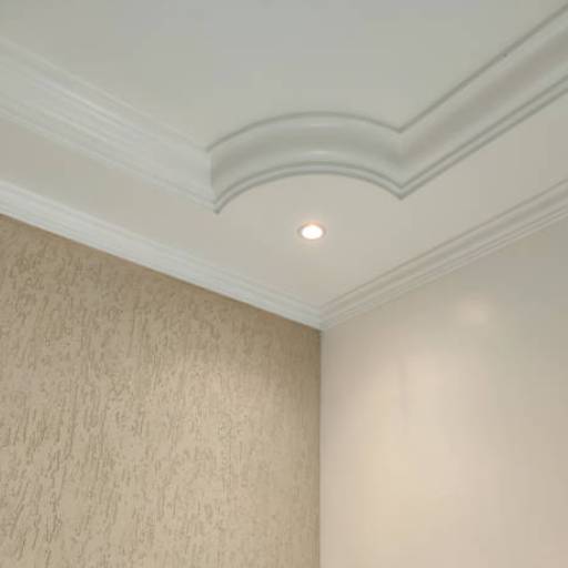Sancas em gesso para iluminação e destaque