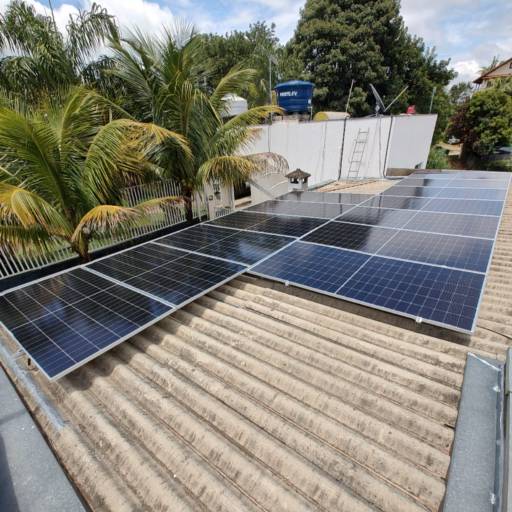 Sistema Híbrido em Igaratá/ SP - Geração de 700Kwh/mês + bateria de 100ah/48V/5Kwh - Backup de 4hs (Tv, Geladeira, Iluminação, Wi-fi)