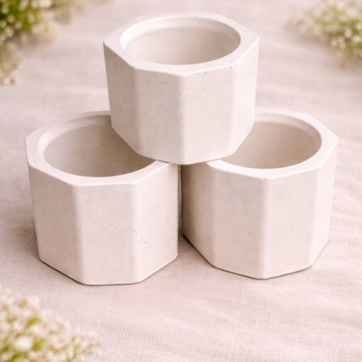 Vasinho de Gesso Cru para Lembrancinhas de Casamento