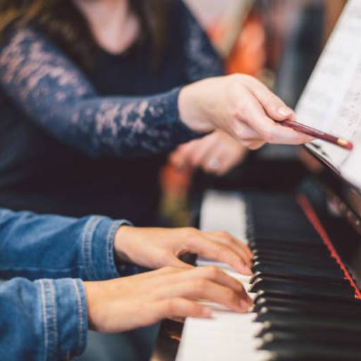 Aulas de Piano em Carapicuíba, SP | Aprenda com Método