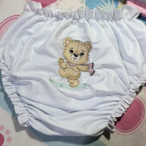 Calcinha Bordada Bebê – Enxovais Delicados