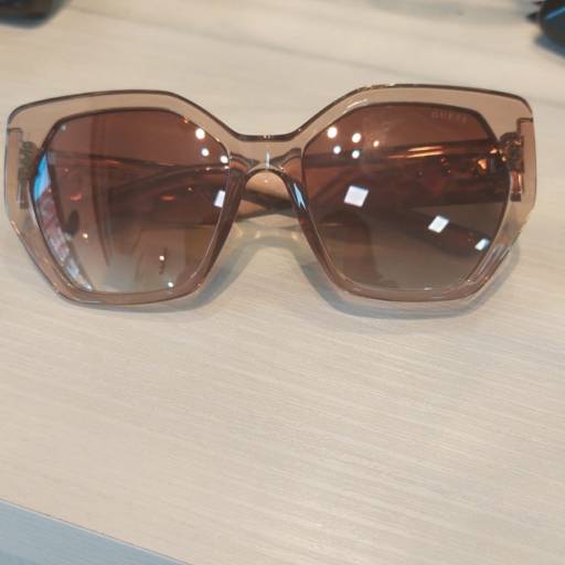 Óculos de sol Guess GU7741
