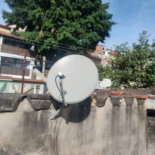 Antena parabólica instalada para o satélite Stone 70w para quatro pontos no Bairro Vila Guarará Santo André em 13/05/2026