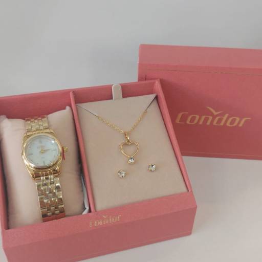Kit de Relógio Condor Feminino Dourado - Coração Vazado e ponto de luz