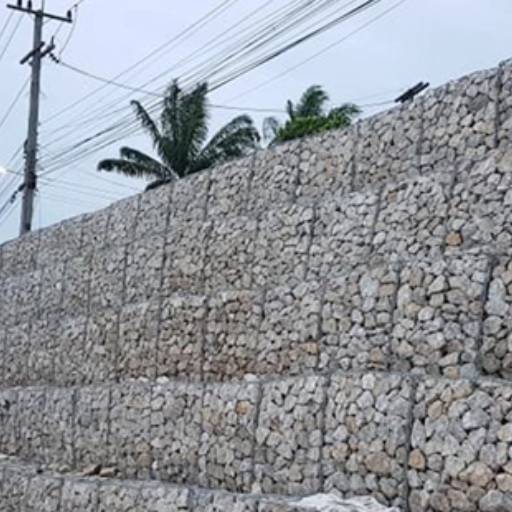 Muro de contenção em Várzea Paulista
