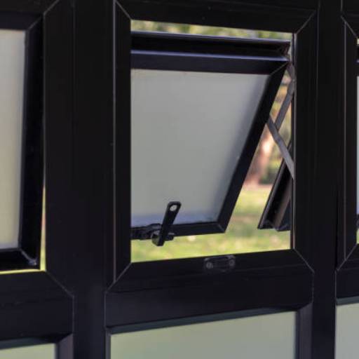 Janelas Maxim-Ar: Ventilação Contínua e Segurança
