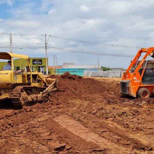Trator de Esteira em Campinas: força na terraplenagem