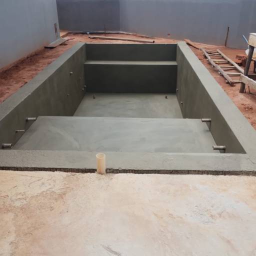 Antes e depois da piscina impermeabilizada | Alltec Impermeabilização