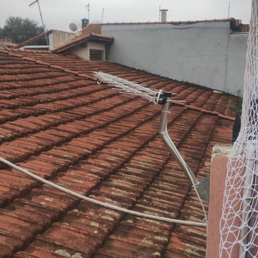 Antena Proeletronic 38 Elementos Instalada na Vila Guiomar