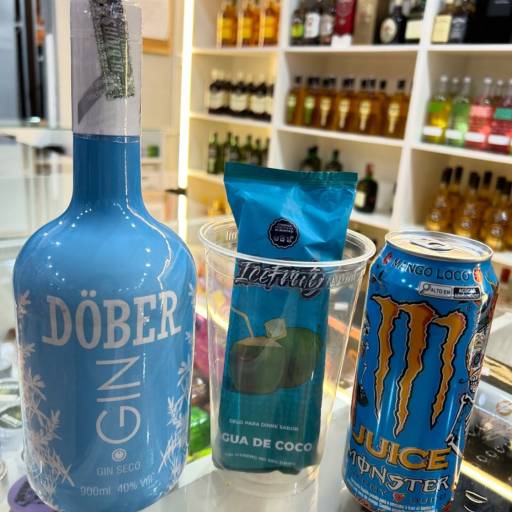 Combo Tropical com Gin, Gelo Saborizado e Energético