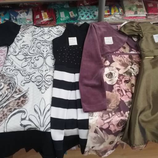 Vestidos infantil em promoção por Lojinha de Criança