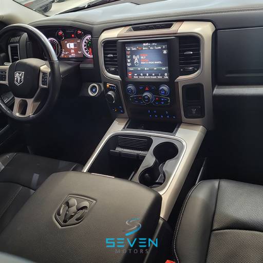 RAM CLASSIC 5.7 V8 32V 4P HEMI LARAMIE AUTOMÁTICO- 2022 em Botucatu, SP por Seven Motors Concessionária