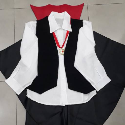 Conde Drácula adulto (40 a 46) em Tietê, SP por Fantasia & Folia