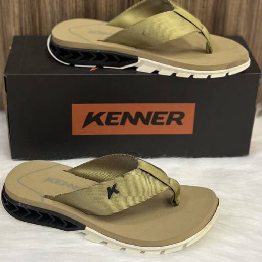 Chinelo Kenner adulto 