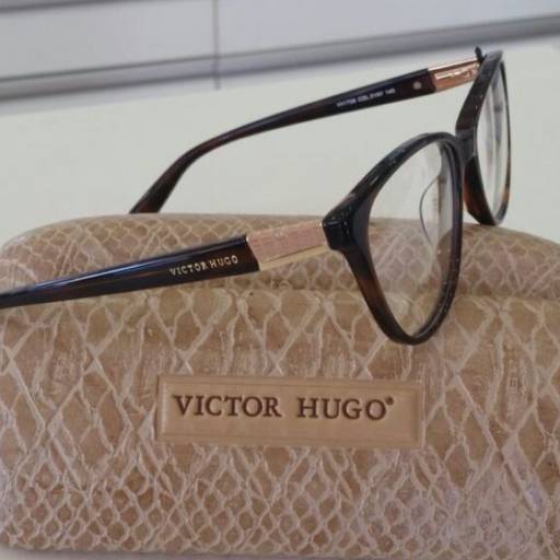 Victor Hugo 1728 por Ótica Foco