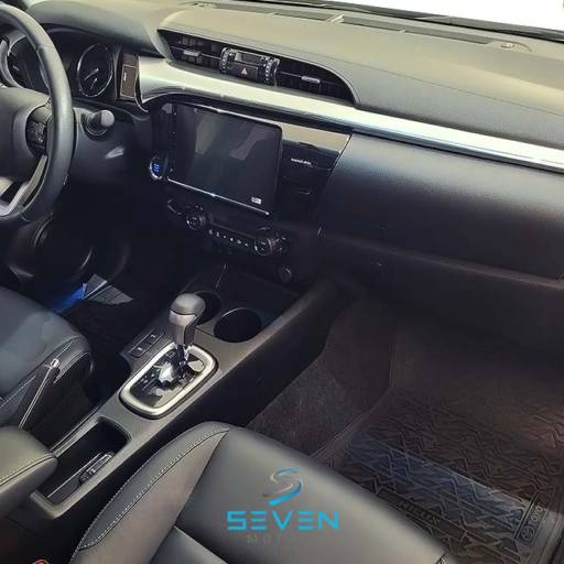 TOYOTA HILUX 2.8 16V SRV 4X4 DIESEL CABINE DUPLA AUTOMÁTICO- 2023/2024 em Botucatu, SP por Seven Motors Concessionária