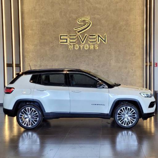 JEEP COMPASS 1.3 16v 4p Flex Limited T270 Turbo Automático 2022 em Botucatu, SP por Seven Motors Concessionária