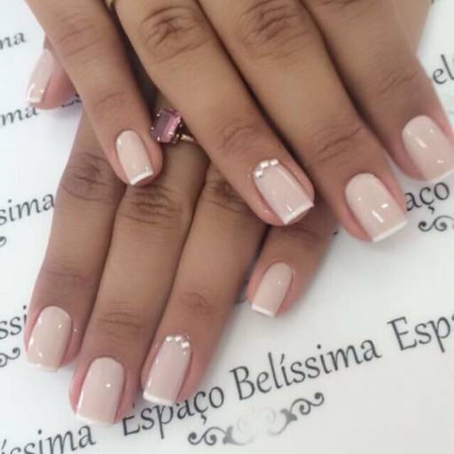 Manicure  por Espaço Belíssima