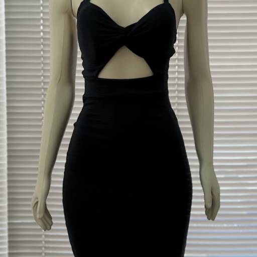 Vestido adulto em Uberlândia, MG por Lojas Dom Flavittos