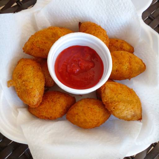 Combo da Aninha de salgados