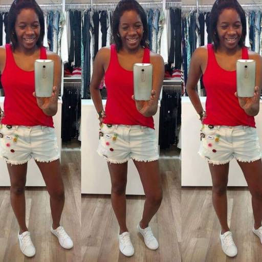 Shorts Delave c/ Broches e Barra Desfiada (Disponível no Tamanho: 40/42) por Blessing Store 