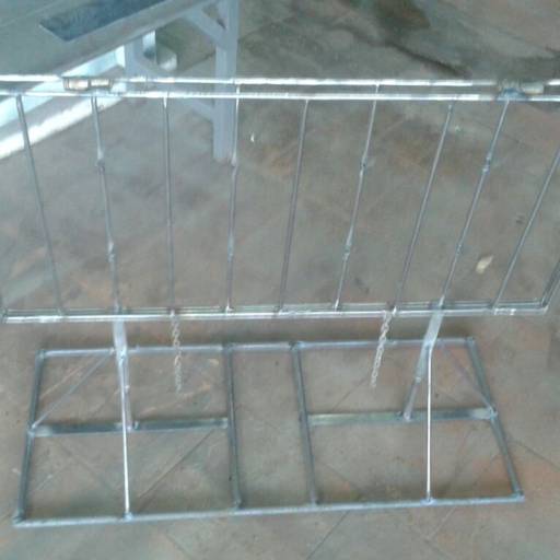 Grelhas para costela no fogo de chão por Serralheria Brusp