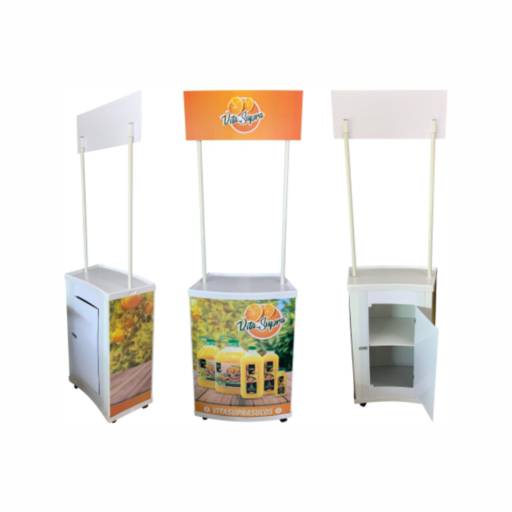 Balcão Promocional VERSAT em São José do Rio Preto, SP por Public Gráfica e Brindes
