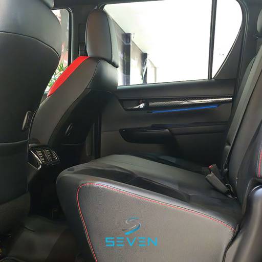 TOYOTA HILUX 2.8 16V GR SPORT 4X4 TURBO DIESEL CABINE DUPLA AUTOMÁTICO- 2022 em Botucatu, SP por Seven Motors Concessionária