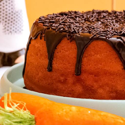 Bolo de Cenoura por Bolirium Brasil - Padaria Artesanal