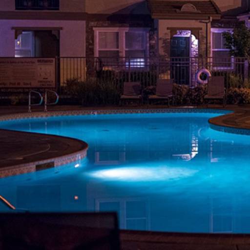 Instalação de Iluminação LED em Piscinas