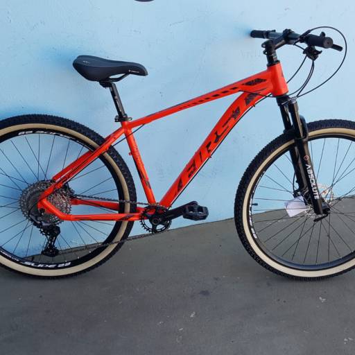 BICICLETA FIRST LUNIX ALUMINIO ARO 29 SHIMANO DEORE 1X12 FREIO HIDRAULICO DEORE em Bauru, SP por Two Force Bike Shop