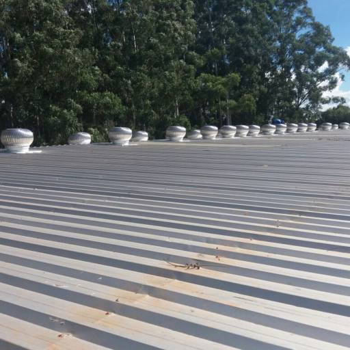 Exautores Eólicos por Calhas Moraes