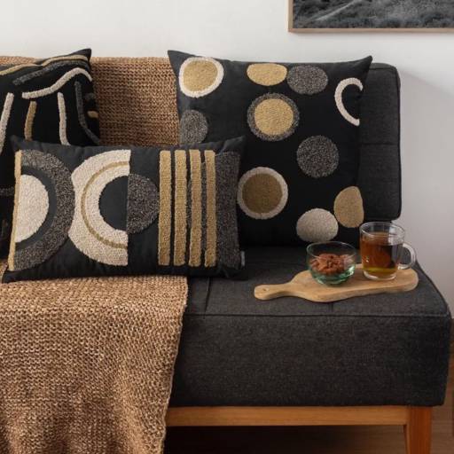 Almofadas Decortextil em Ninho Verde II Eco Residence, SP por Decor Max Casa