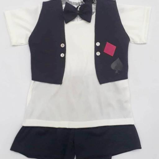 2771 - Mágico bebê (tamanho 3) em Tietê, SP por Fantasia & Folia