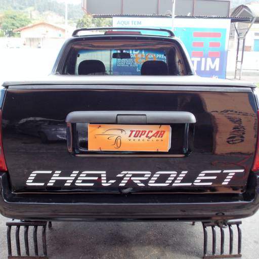 CORSA PICKUP ST 1.6 - 2003 - PRETA - PROTETOR CAÇAMBA + CAPOTA MARITIMA por Top Car Veículos