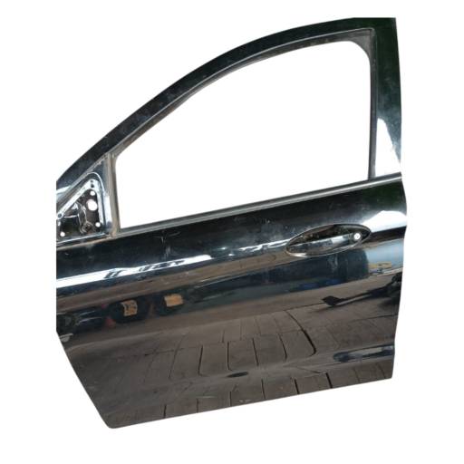 Porta Dianteira Esquerda Ford KA 2018 em Nova Iguaçu