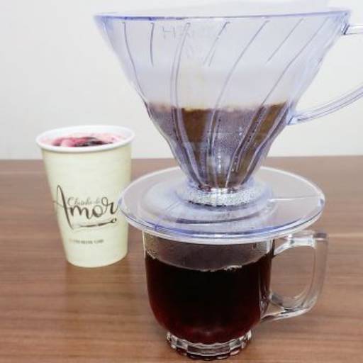 Café gourmet coado no método Hario V60
