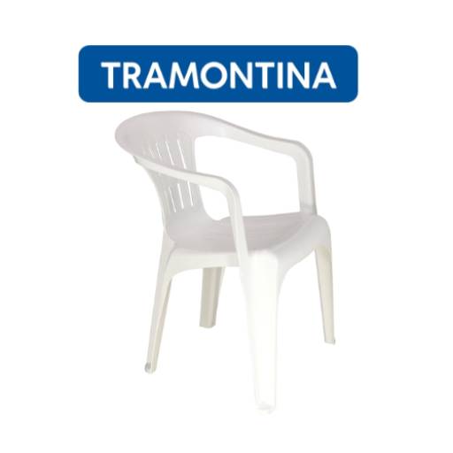 Cadeira Plástica por Melo Piscinas