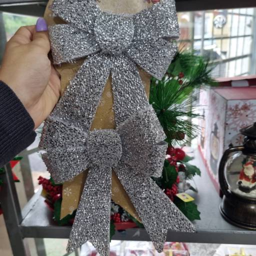 Kit de laços prata 14x17cm  em Mineiros, GO por Império das Embalagens Doces & Festas