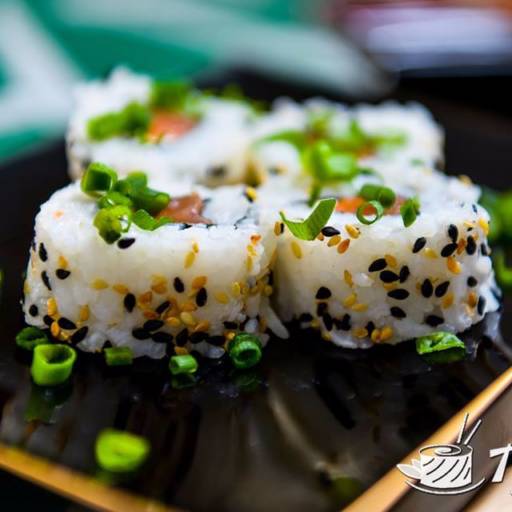 Uramaki por Tusa Sushi Delivery